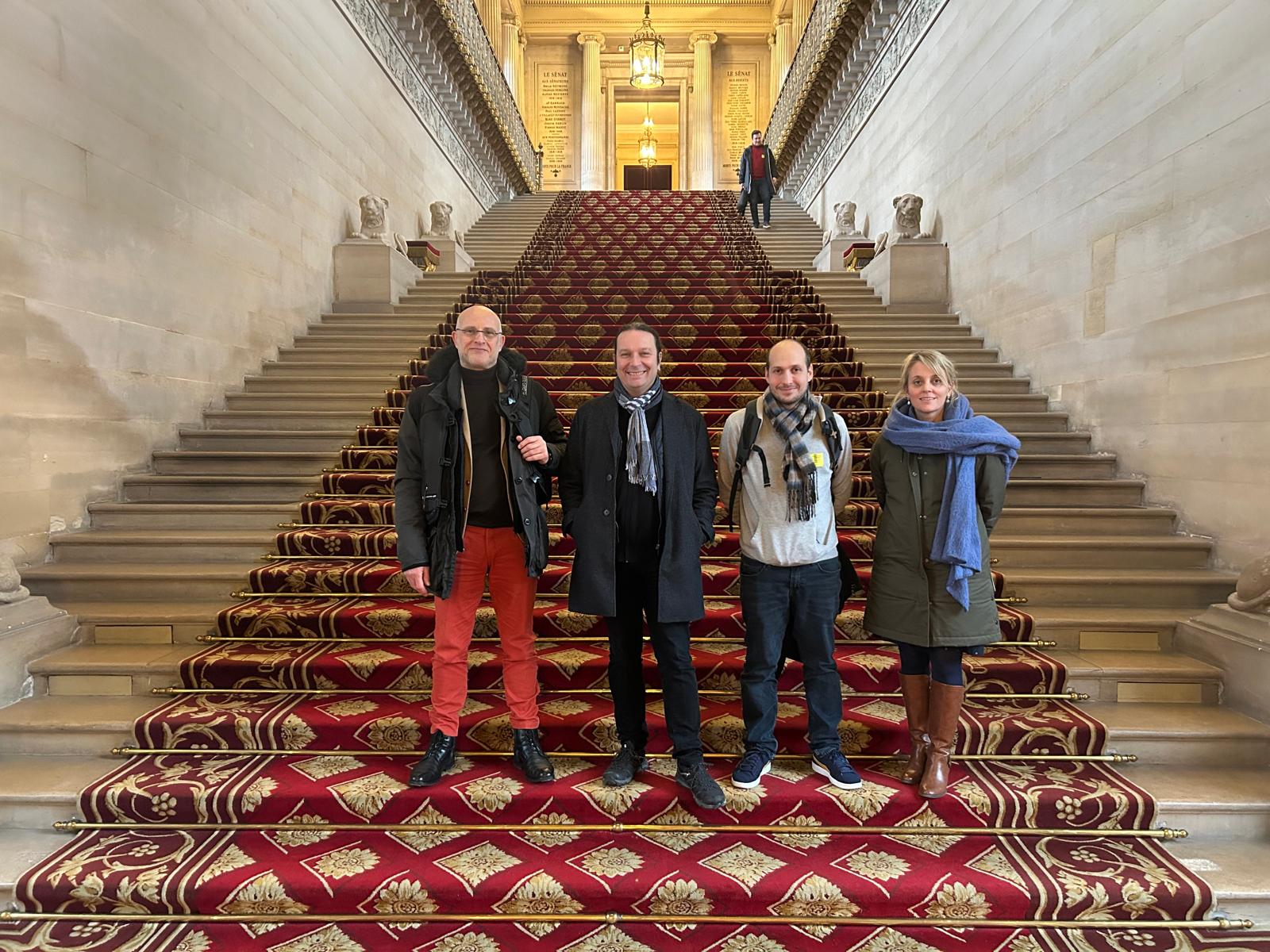 Rencontre au Sénat : un dialogue constructif autour des droits des enfants et de l’égalité parentale